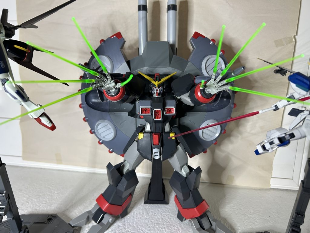 パイロットは強化エクステンデッドであり、普通のナチュラルでも扱えない機体に搭乗されている。