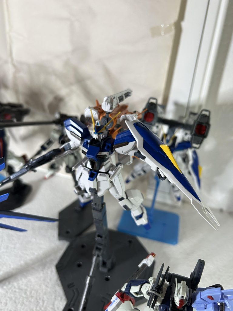 ガンバレルプロトウィンダム1号機半数の艦隊を指揮されている。