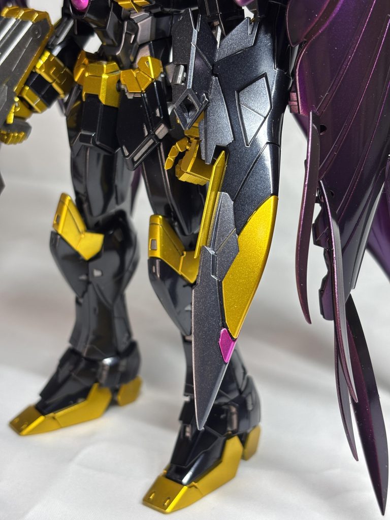 シールドはメタコンを真似して、グレーを入れてみました。