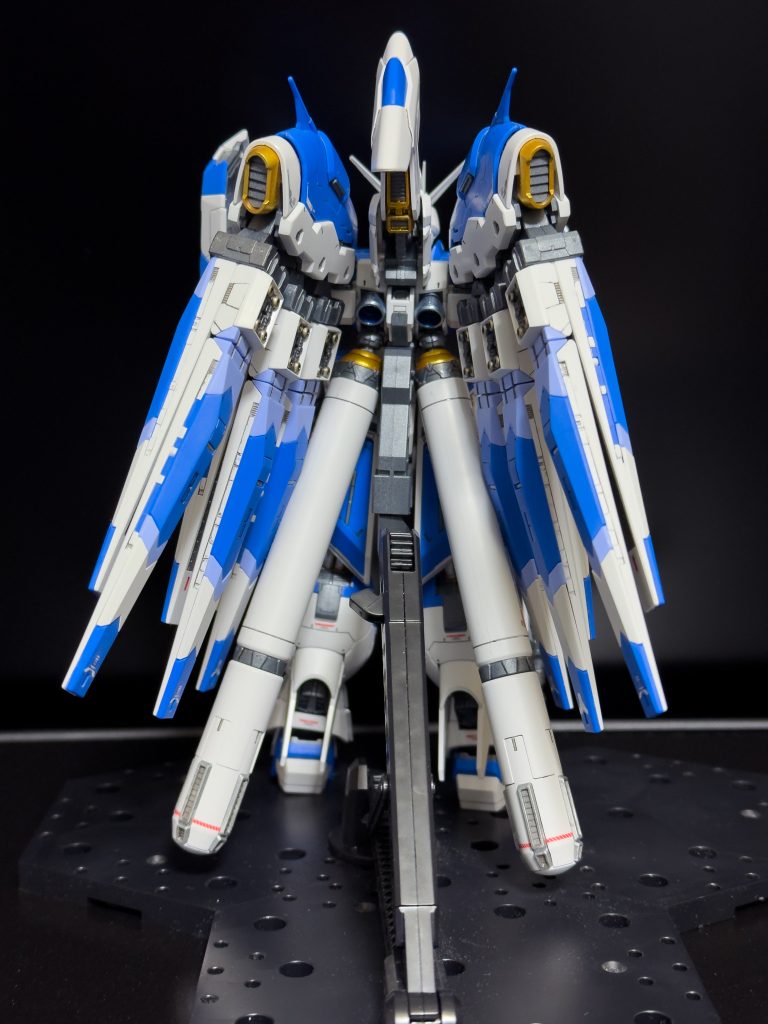 RG Hi-νガンダム–3枚目/制作者：I.sano