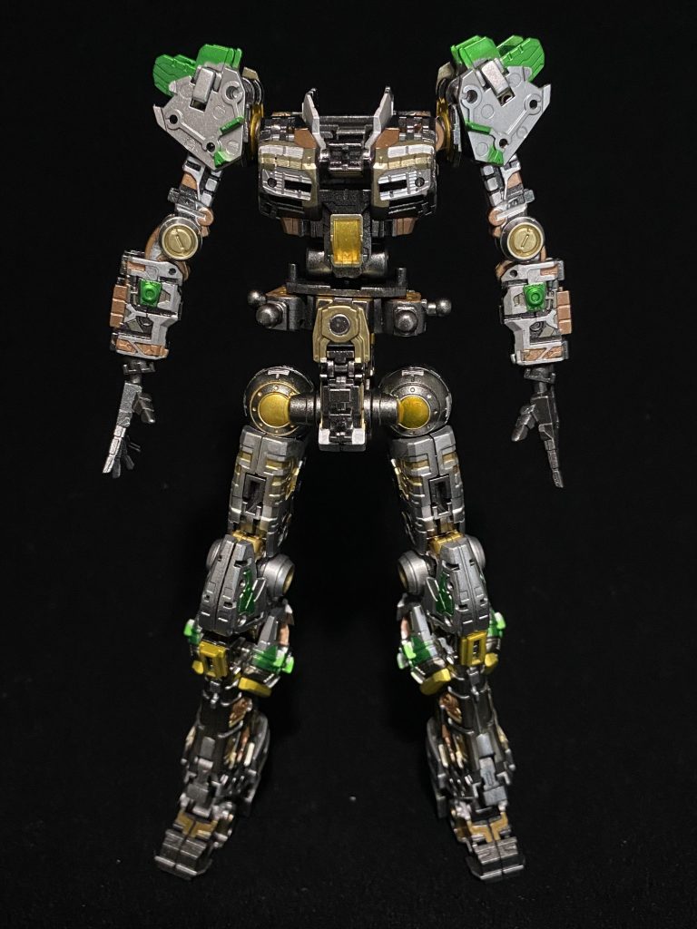 無駄に内部フレームを塗り分けましたが....ほとんど見えないんですよね....