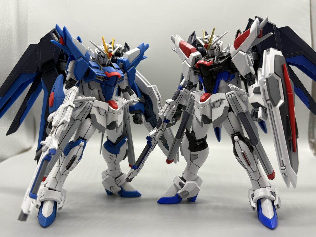 通常のライフリと並べて。青は塗って正解でした!