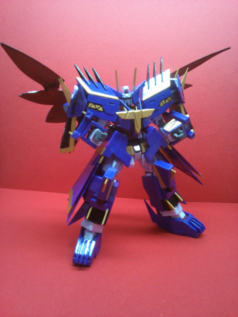 両肩はアバ〇キ〇ー要素も入っていたはず。