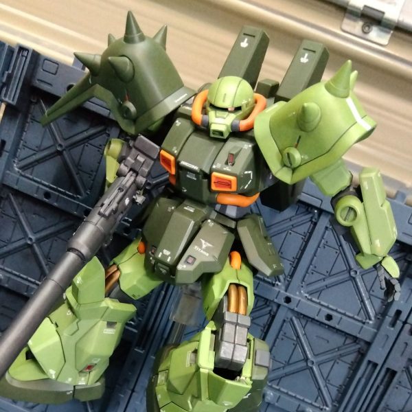 ハイザック・カスタム　A.O.Z RE-BOOT版