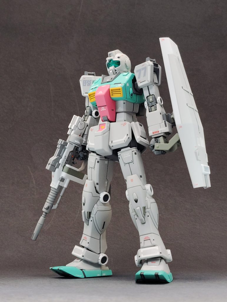 つま先のみを3Dプリンターで製作し、カトキスリッパを再現しています。