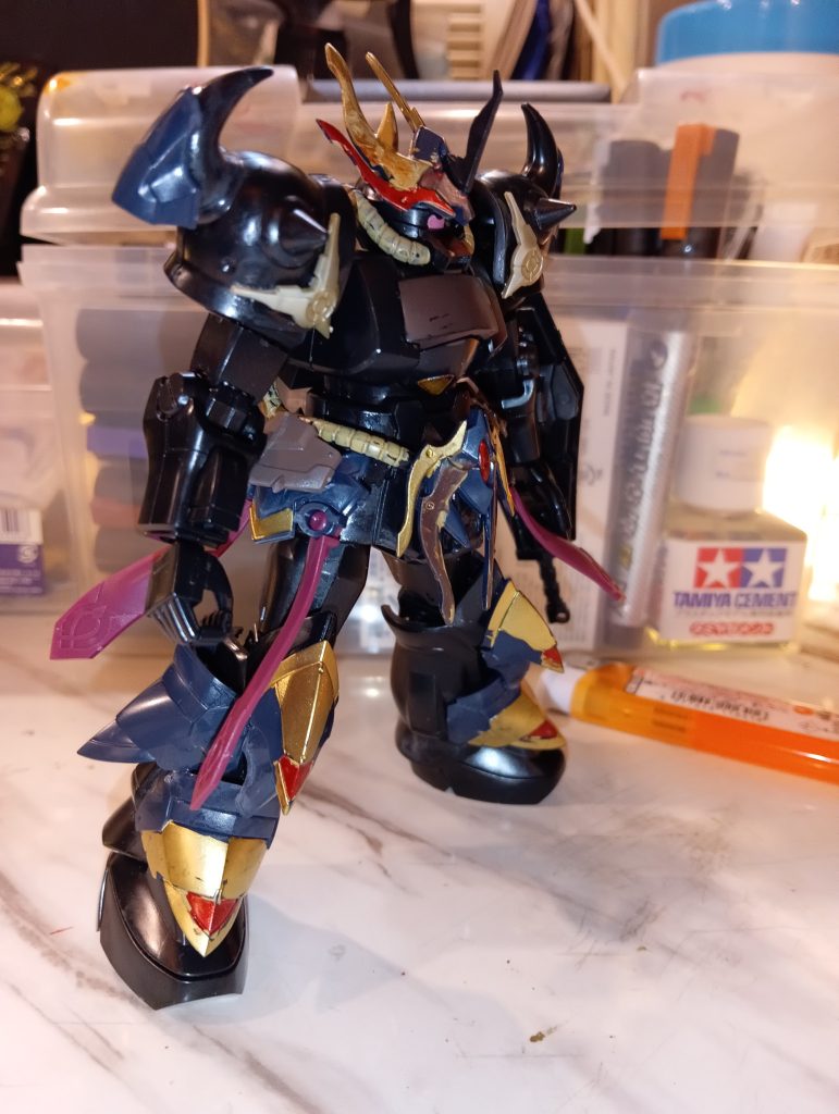 檮杌  愚不–3枚目/制作者：@tobitoyoe