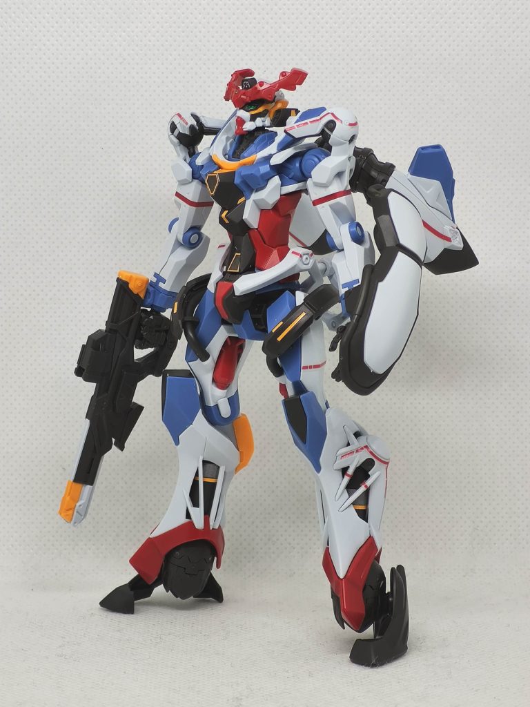 素組状態。シールを貼る前提の部品構成ですね。なので今回は追加でデカール等は貼ってません。