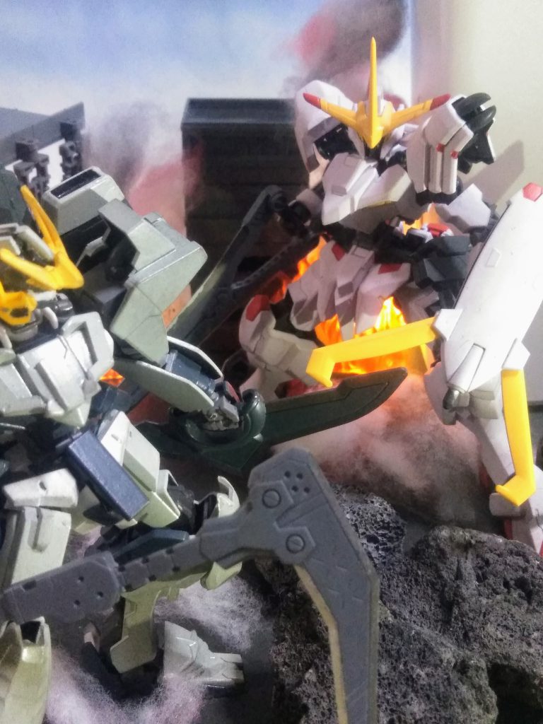 「お前らの好きにはさせない❗」「ラドニッツァ・コロニーはオレが守る‼️」 ぐだぐだ再現shotby 機動戦士ガンダム 『鉄血のオルフェンズ ウルズハント』よりなんて!『ウィスタリオくん』が言ったかドウカは知らんケド🎵