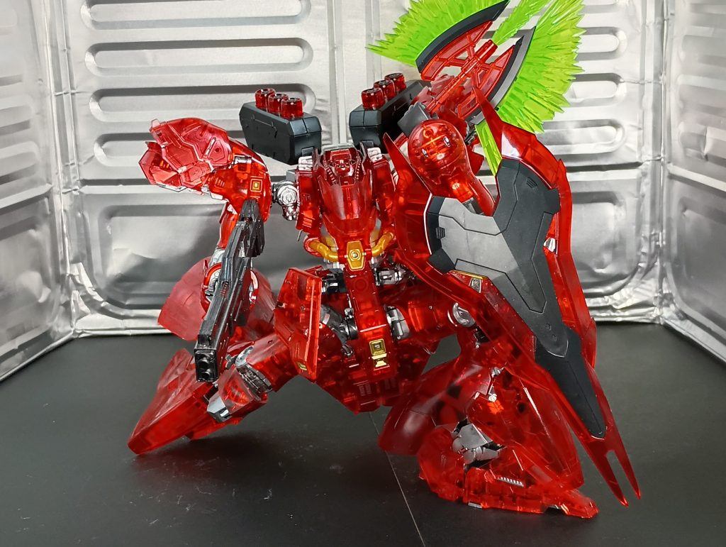 シャア:ビーストではなくなったな。