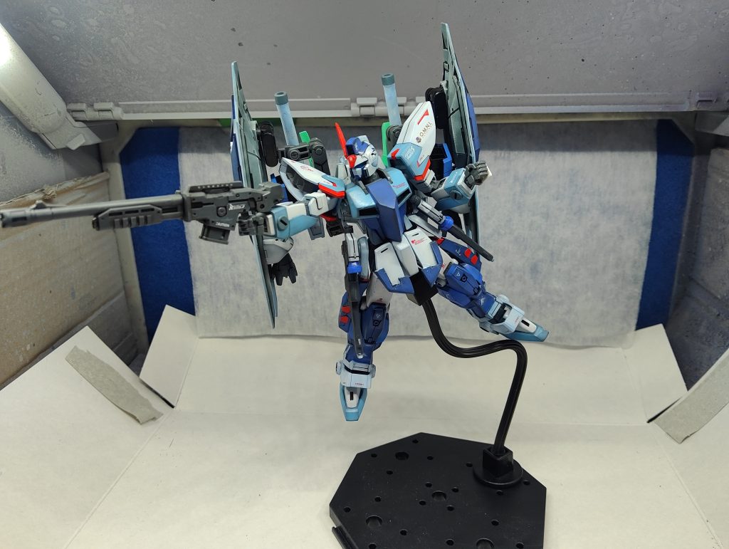 G・レールが…じゃなくてレールガンです。シンプルに30MMの武装を使用。