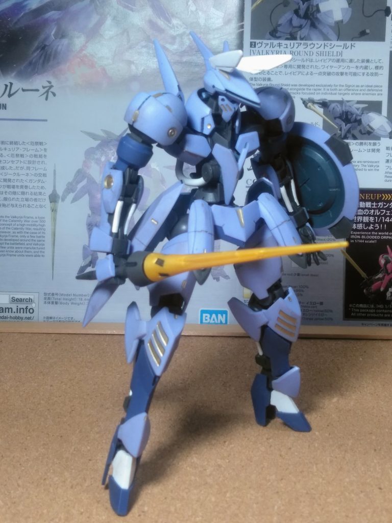 では、心機一転 😤💨「UP主」は又もや考えます 🤔💭コノ子の事をご存知な方は少ないのではナカロウかと 😅 タブン店舗でコノ子のキットは見掛けても、ソノ作品内容は?・・・😏 シラン⤵️と!イウ方も多いのでは?🧐 ハジロボシ ヨリ ナゾ? なので概要を 😌 コンナカンジ『機動戦士ガンダム 鉄血のオルフェンズ』のスマートフォン向けゲームアプリ『機動戦士ガンダム 鉄血のオルフェンズG』内で登場の『MSV(モビルスーツバリエーション)』の一機。だ!ソウです 🙄 ヘェ~ まぁ!「UP主」も「「「存在する事は知っている」」」って!程度ですけどネ 😋 スジョウ ハ ワカラナイ