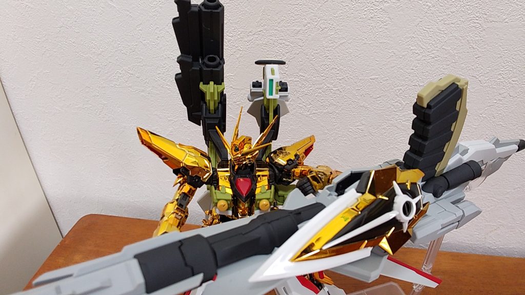 RGアカツキガンダム&HGゼウスシルエット–4枚目/制作者：stinger31