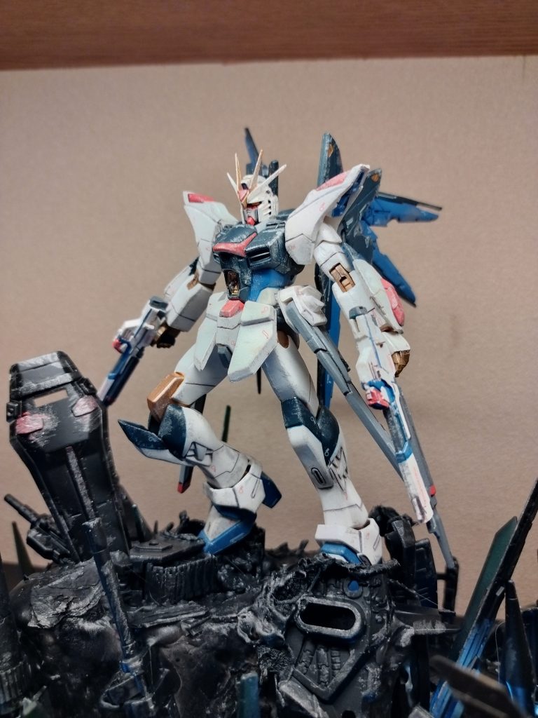 ザフト兵「 何だ！？あの機体は！？」ザフト兵「 新型か！？早いぞ！」