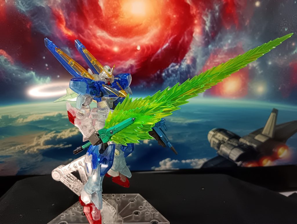 一機で先行して、目の前の敵はソードで一刀両断置き去りにした敵は、光の翼で大量破壊、、、、、、最強か!