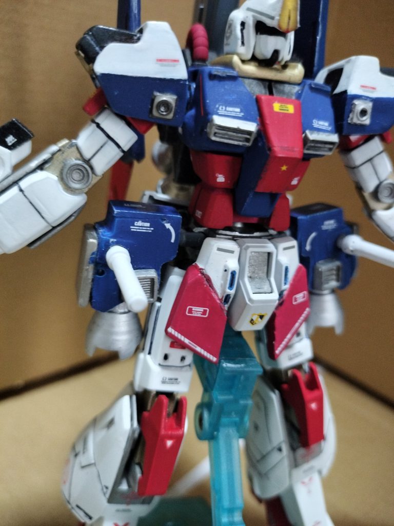 失敗したところはデカールで誤魔化す(笑)