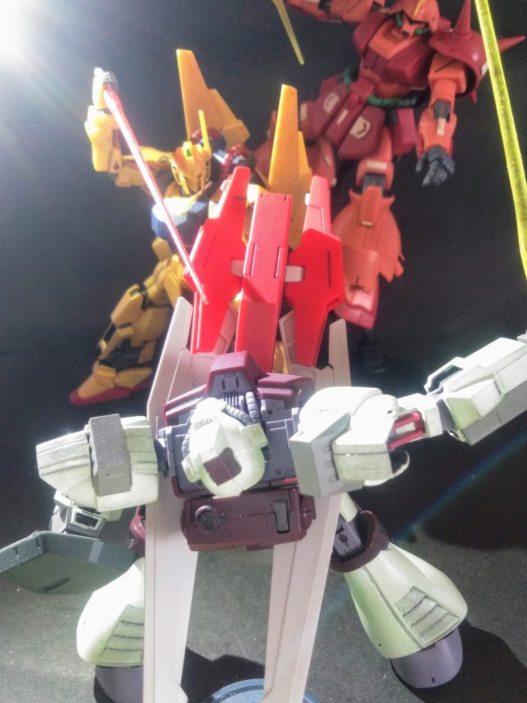 武器名の由来でアル『Krabben Klemme 🦀』はこの様に使います  😁💨ﾄﾞﾔｯきっと！MSを挟断する事が可能な膂力は在るコトでしょう (((😩)))ｺﾜｯ!此にて『長モノ武装絶対信者』の為の布教活動も完了です❗  👍😆🎶🎶🎶 こんな感じでグタグダ！だらっト！！実行です😤💨💨『百式』の特別感はゼータ世界でも群を抜いておりますねヽ(＊＞∇＜)ﾉキットのクオリティは勿論良好です(UP主基準)(* ´ ▽ ` *)ﾉ惜しむらくはウイングバインダーが安定し辛い処ですかね( ´～｀)ゞマア、なんヤかんヤあっても‼️『ワンオフ機？』は萌える💕ヾ(●´ω｀●)💘 この事が、ハッキリ示されましたネﾟ+.ﾟ(´▽`人)ﾟ+.ﾟ