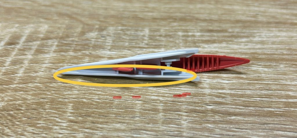 蛾シュマル–2枚目/制作者：スノやん