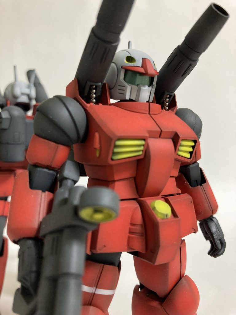 肩キャノンの弾が下から上がってくる感じ