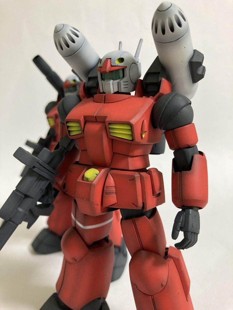 劇中で全く使用されなかったスプレーミサイルですが、デザインは結構好きですグレー一色で塗ると重いため、ホワイトにアレンジ