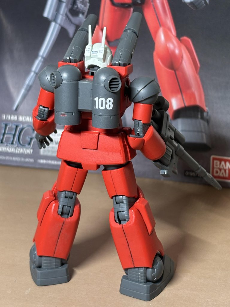 バックショット。もともとスネに貼る用のステッカーをランドセルに貼っつけました。ちょっと背中が寂しかったんでね。私なりのアレンジです。我ながら上手くいったと思ってます。(笑) 満足です!