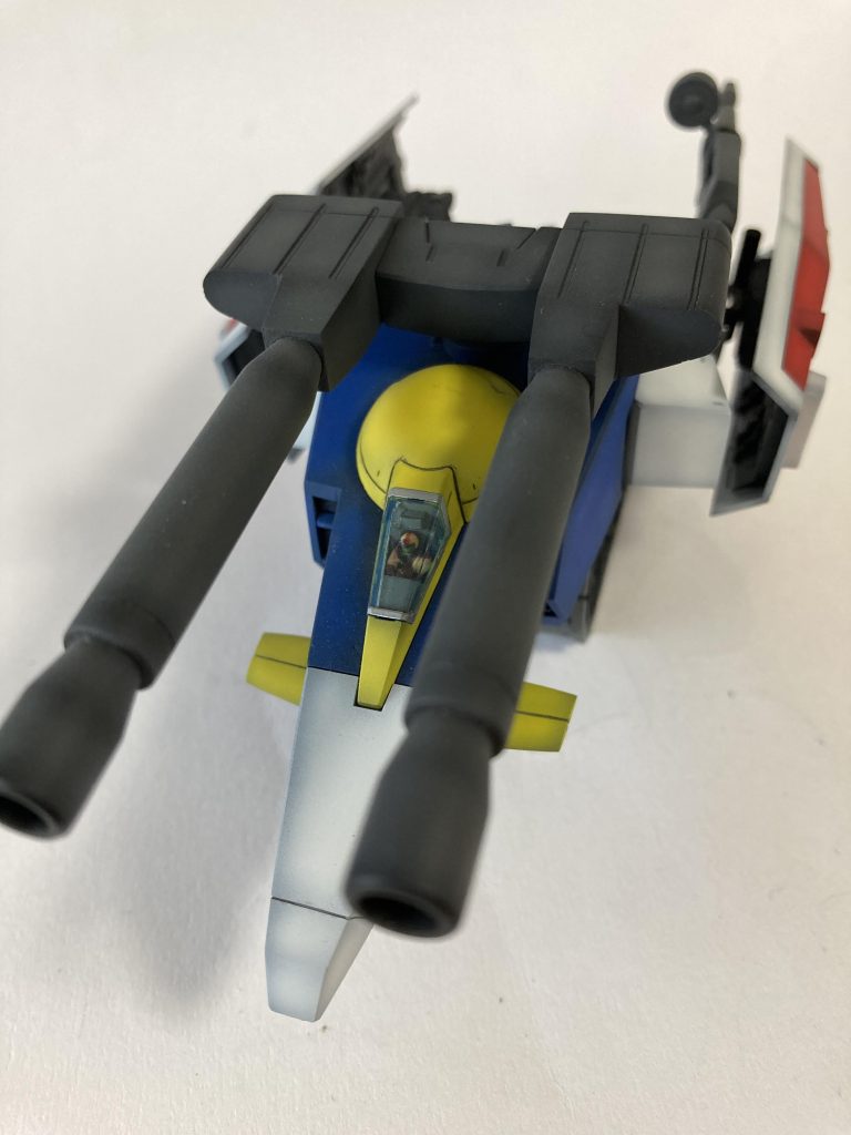 Gブル・イージーこの形態では機首が前が正解…なはず…