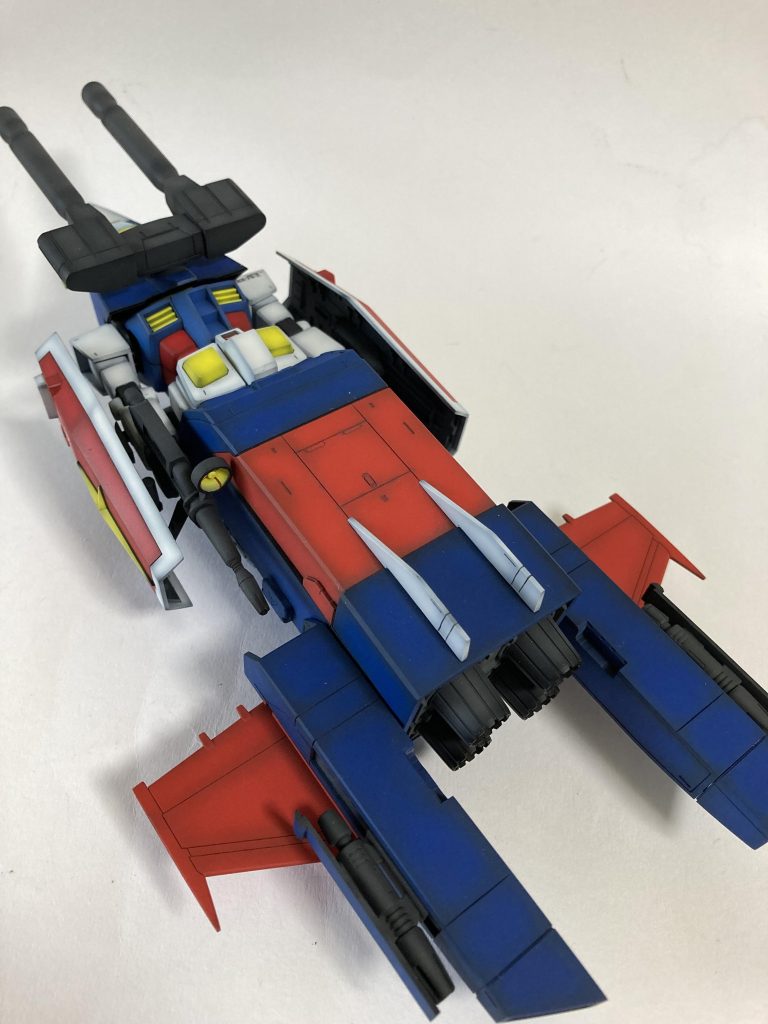 長〜い…この形態では棚に飾れません!