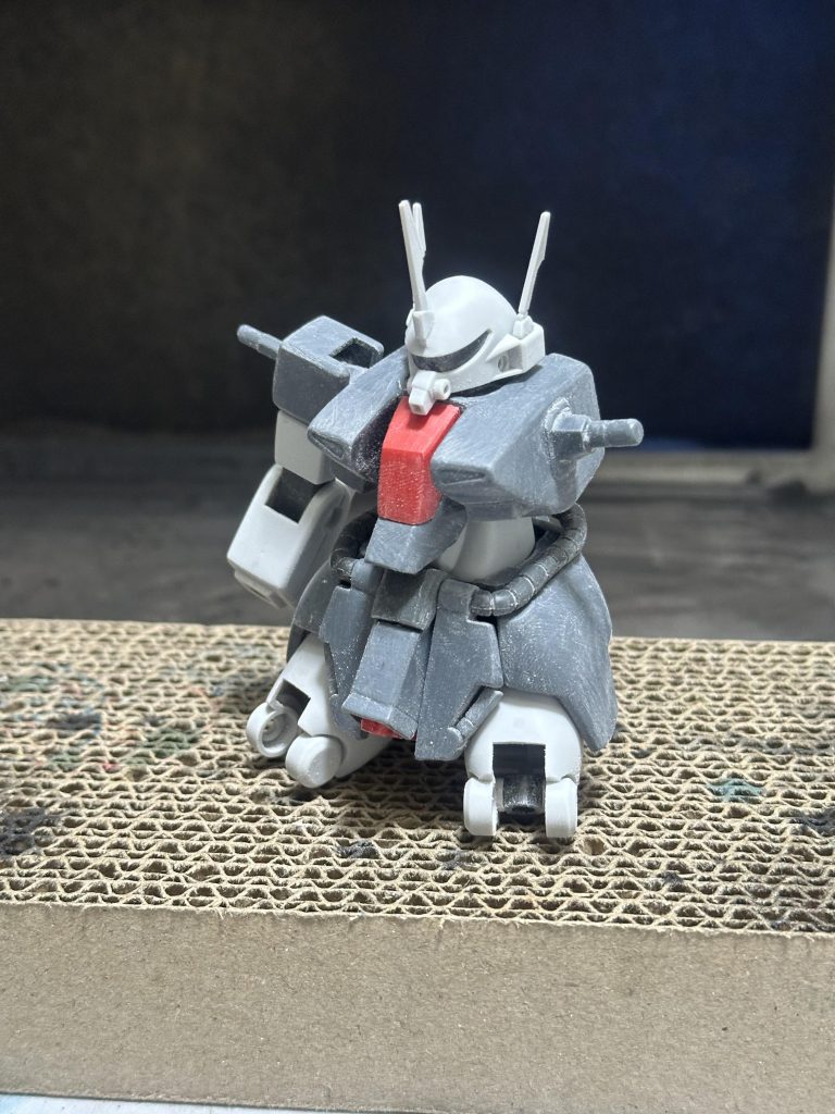 合わせ目消し作業途中経過の写真。こいつ全身にあるんだぜ…