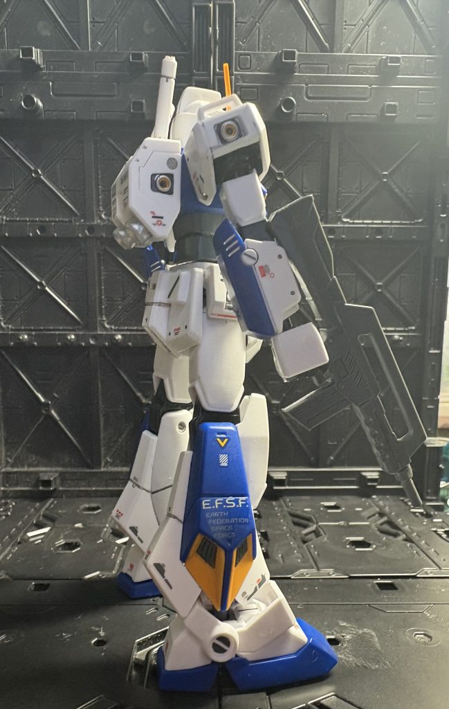 部分的に合わせ目消しが甘い部分があるな…。反省