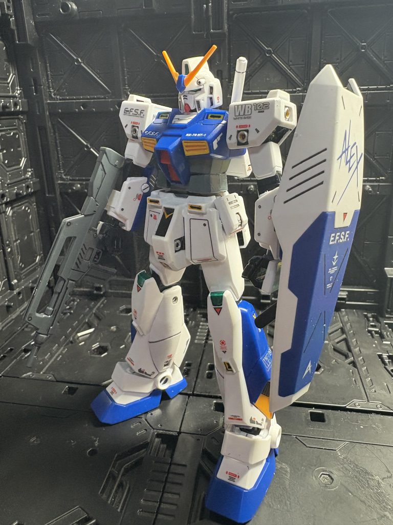 アレックスのシールドかっこいいですよね。