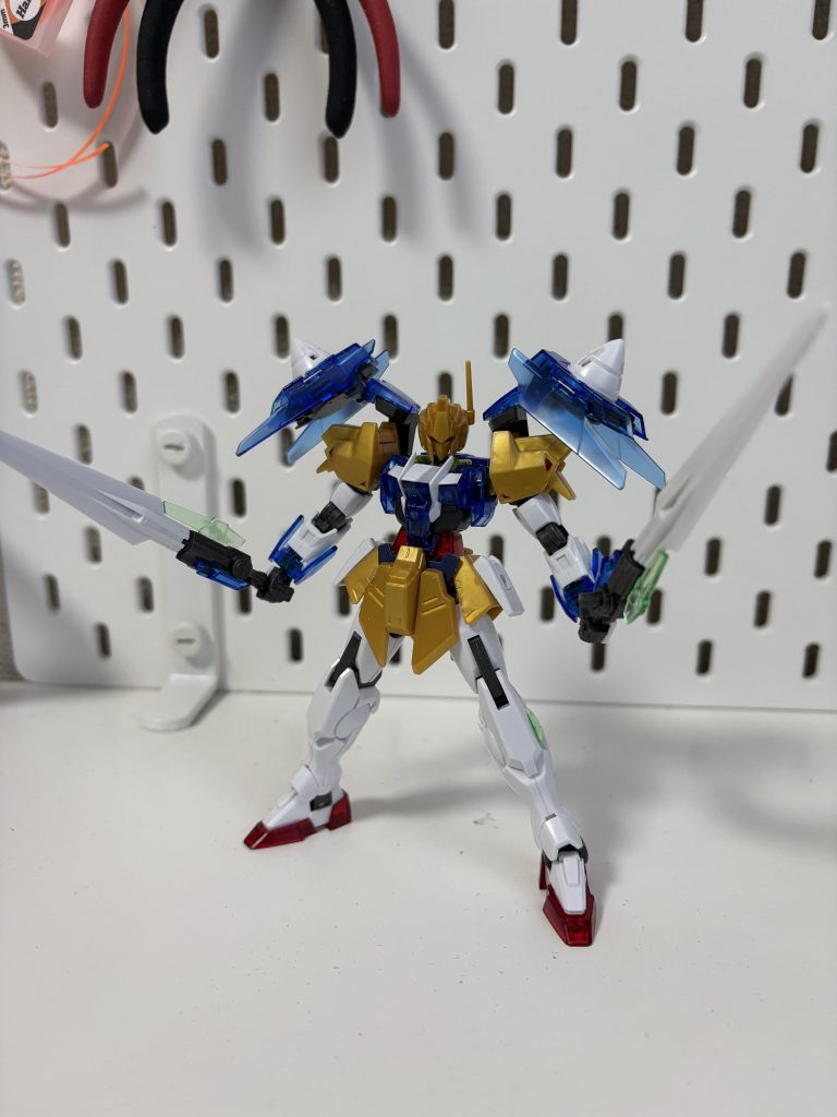 塗装前はこちら。ソリッドクリアってオモチャ感つよい、、。