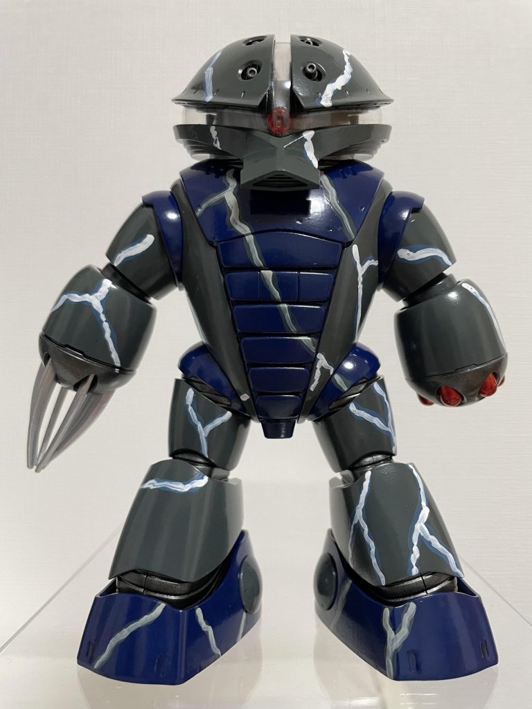 今回は水中迷彩をテーマに模様を描き込み。