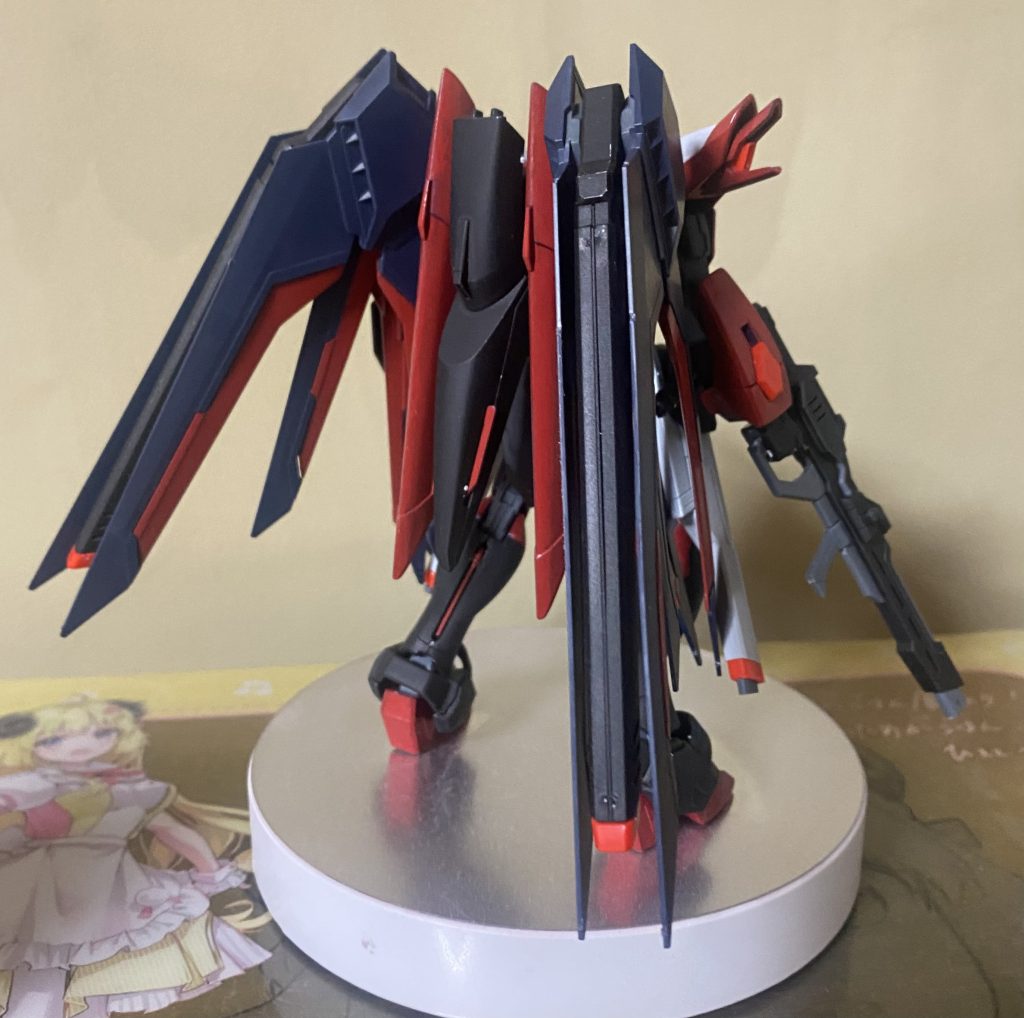 後ろ姿になります。