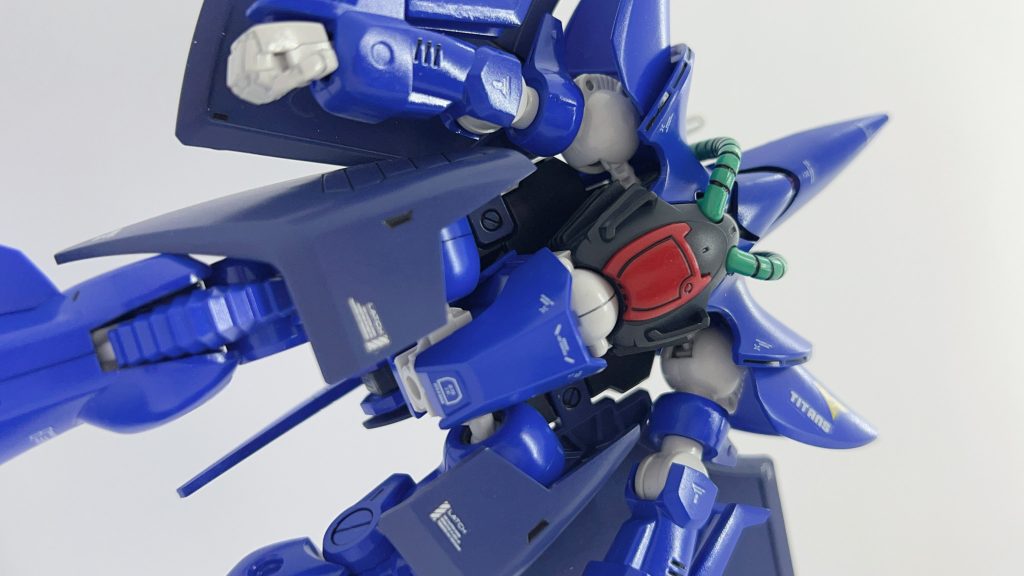 今見ても新しいデザインです。