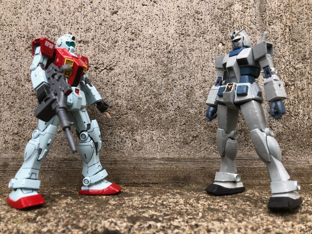 タカのヘビーガンダムがシャアのゲルググと戦っている間にユージはカレンとピートに出会い、フラナガン機関がジオンに協力し「打倒ホワイトベース隊」を掲げて最強のニュータイプ兵士の育成を行っていた事が発覚します。