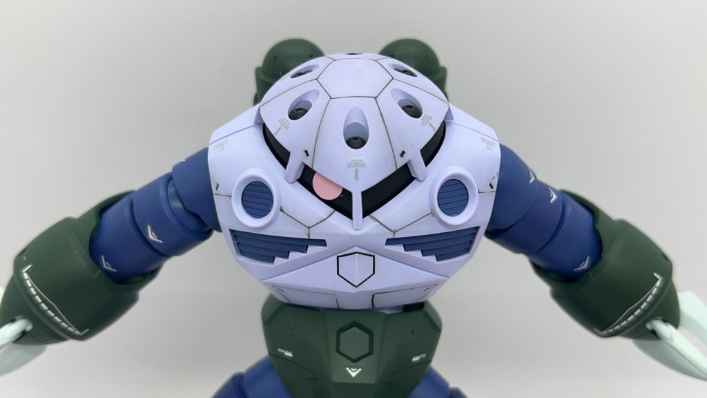 モノアイシールの裏にマグネットセッターを貼り付けて内側にネオジム磁石2mmで動かせるようにしました。磁石2mmは小さ過ぎでした。