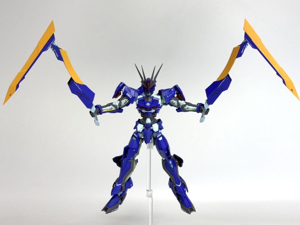 長ねぎを加えてひと煮立ちさせたら火を止め、器によそう。