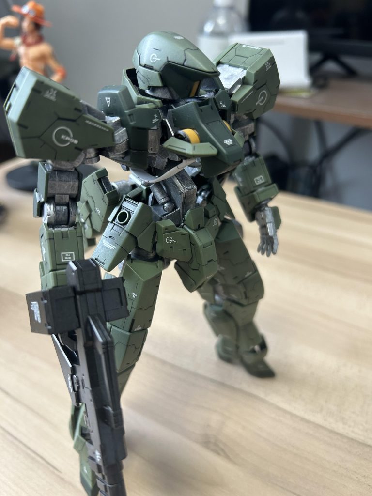 1/100 グレイズ–3枚目/制作者：kita_neco
