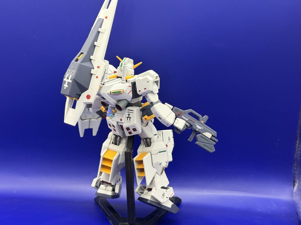 全身を前後から手足の太さがいい感じです！