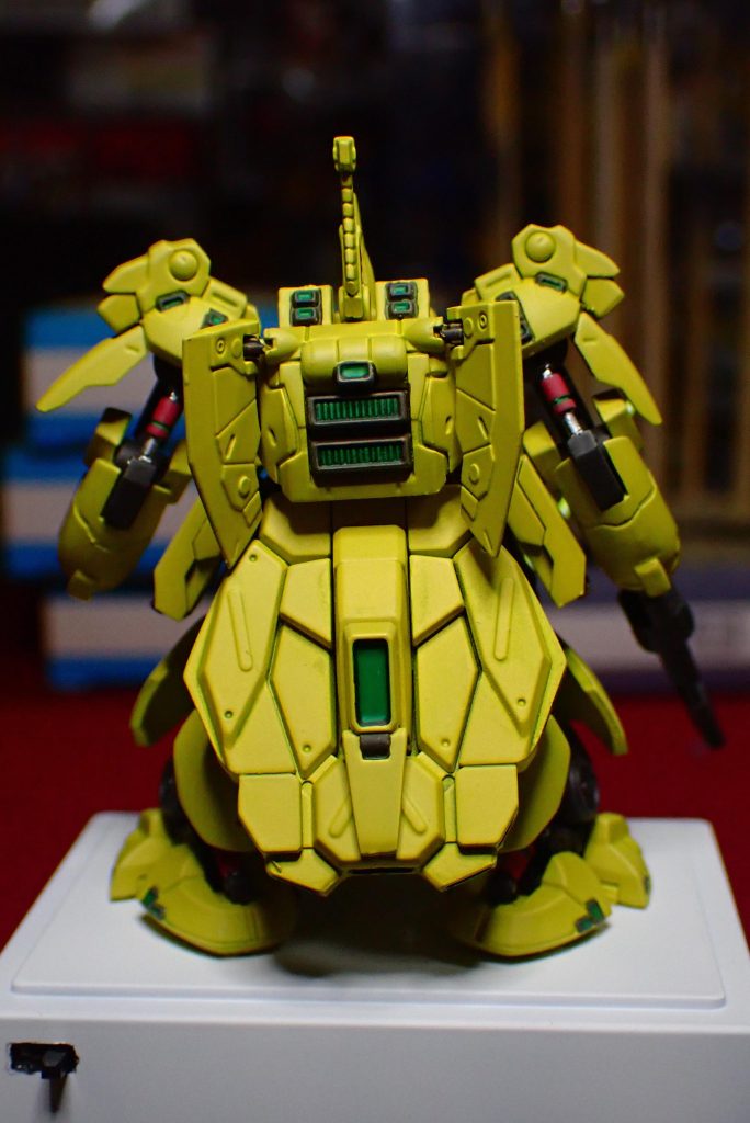 バーニアノズルかスラスターかはさておき、そこら辺の塗り分けが細かくてヒーヒー言いました。