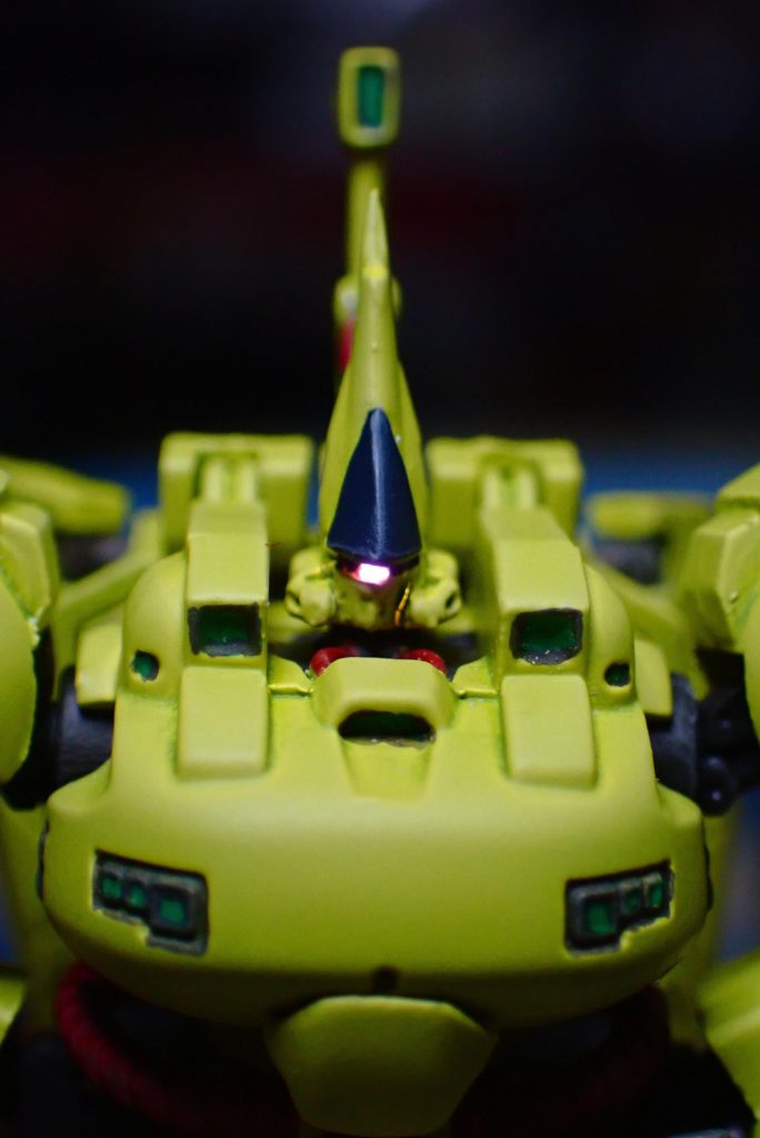 モノアイ点灯状態。