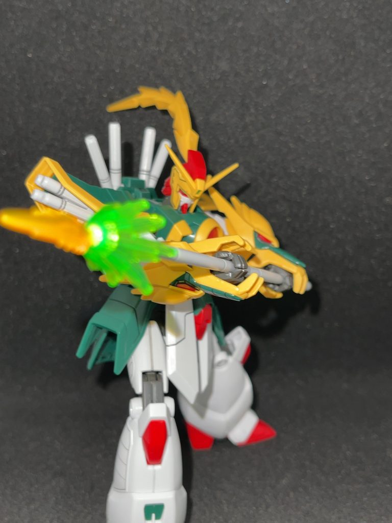 付属品多数有りポージングが定まりません！