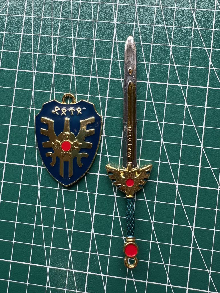 頭の形状が◯トの兜とは程遠いんですが…個人的には納得の出来です。ありがとうございました。