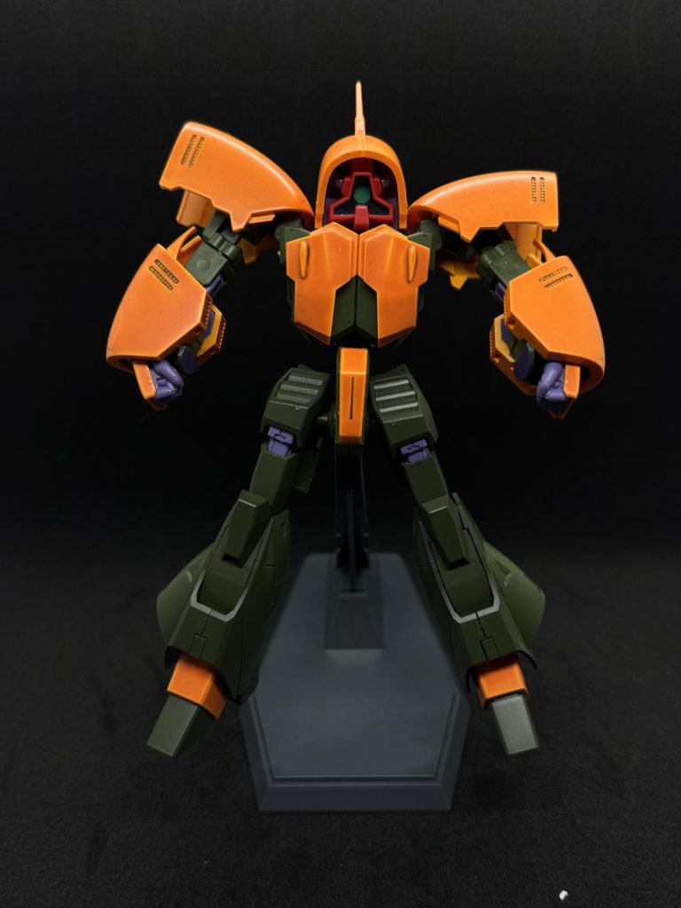 HGアッシマー–3枚目/制作者：ベンチマン