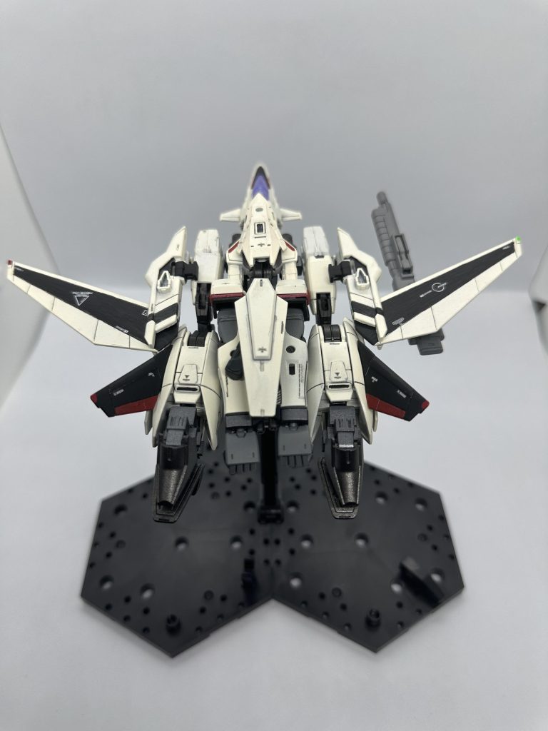 ちなみに変形方法を大雑把に言えば、股間を突き出した超⭐︎海老反りって感じです。この変形方法により、ムラサメ改に比べ、変形所要時間を15%短縮可能となりました。