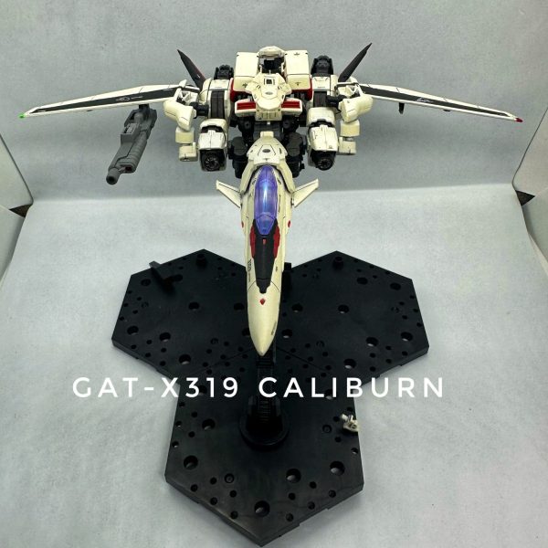 前進翼のカワイコチャン、GAT-X319 カリバーン