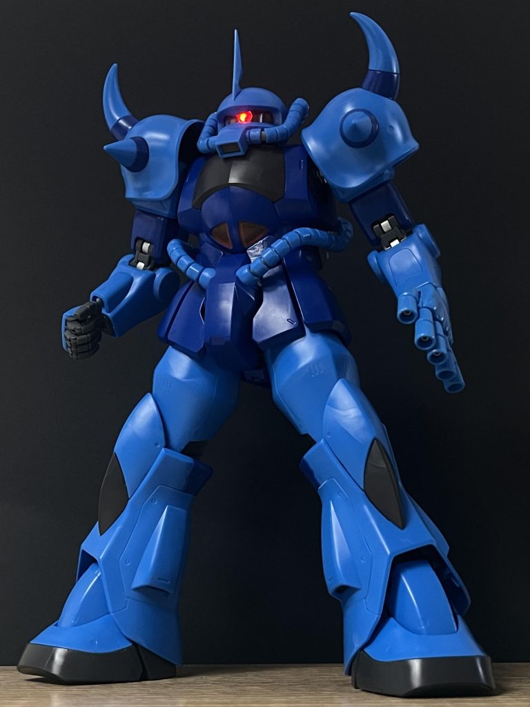 造形は特にいじらず電飾と部分塗装のみしています