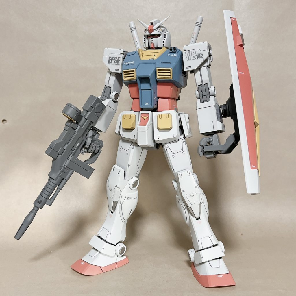 トリコロール+パステルトーンの色合わせに苦労した