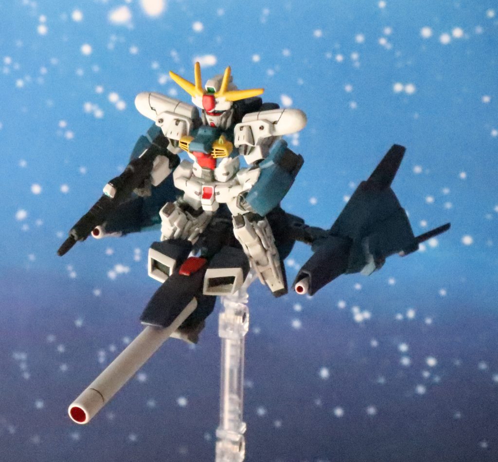 メガライダーのようにMSが乗った状態「SFS形態」。