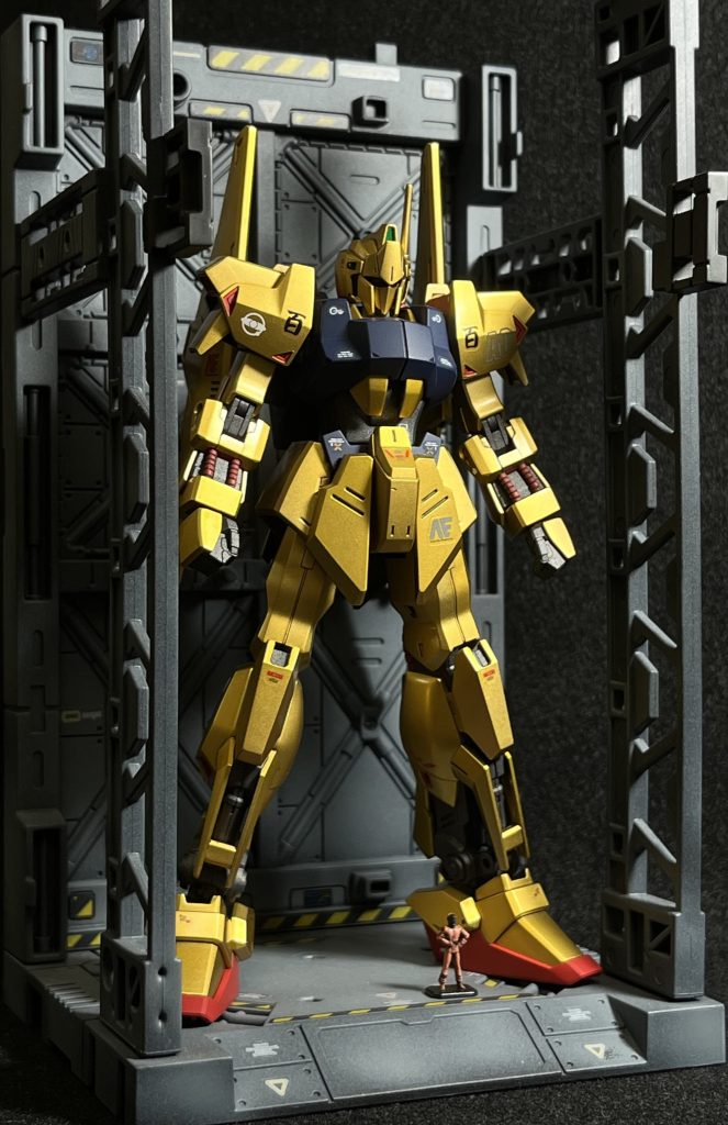 山田化学さんのディスプレイベースと。格納庫感が出ていいですが、延長しないと手狭です。