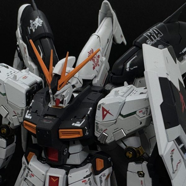 RG Hi-νガンダム